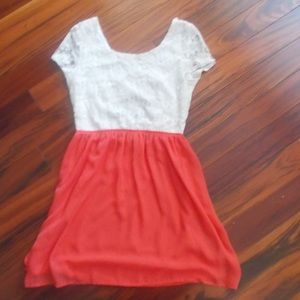 Dress Infrared/White
